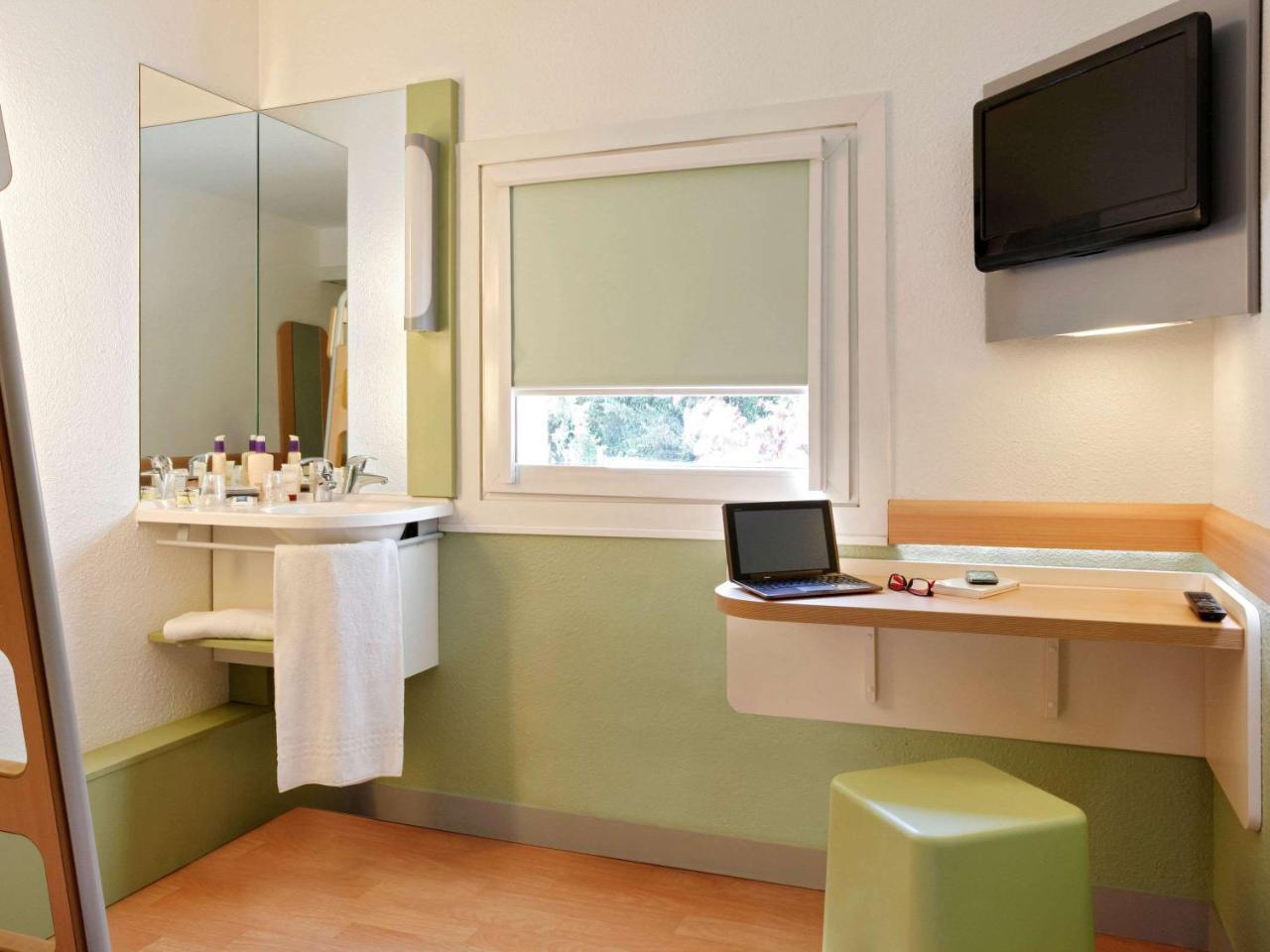Ibis Budget Aix En Provence Est Le Canet Meyreuil Eksteriør bilde