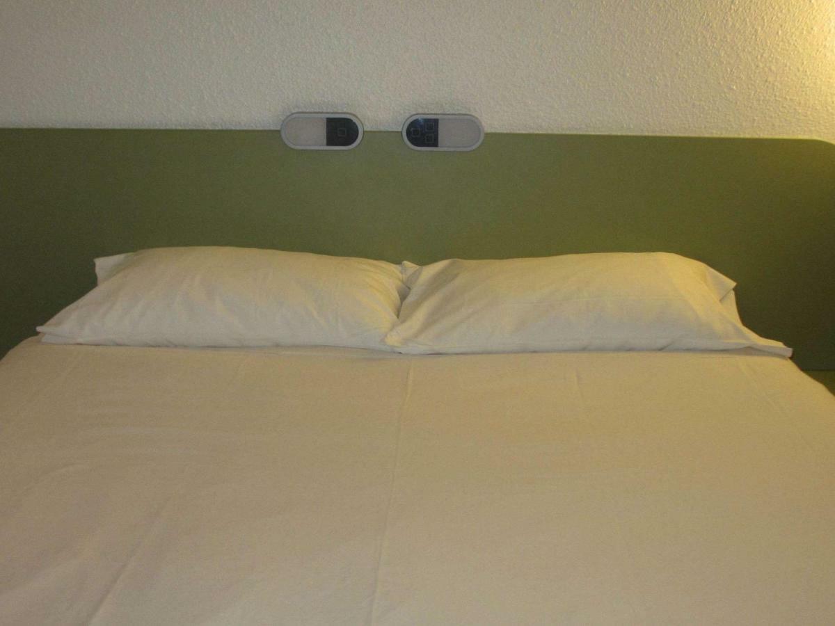 Ibis Budget Aix En Provence Est Le Canet Meyreuil Eksteriør bilde